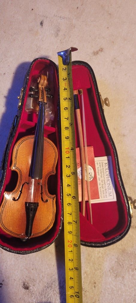 Authentic Models Mozart Violin Model