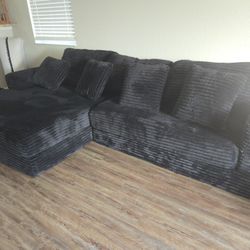 Boneless Sectional