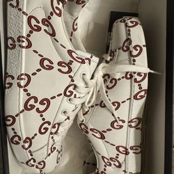 Gucci Shoes 