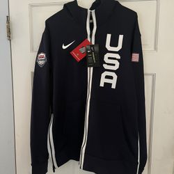 Nike Olympic Basketball Sweatshirt. New Never Worn
