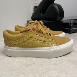Vans Old Skool Platform Emboss/Honey Gold Snake Skin Sneaker Women 6 