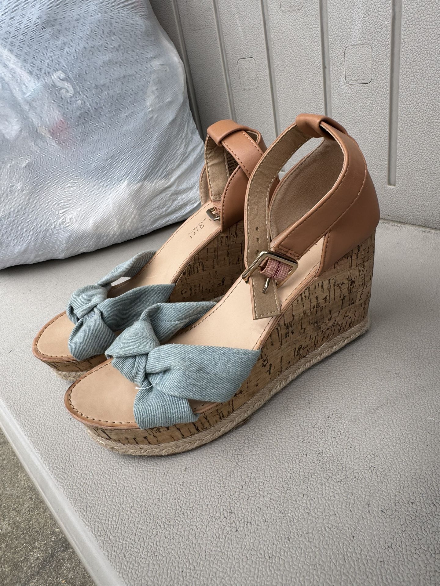 Wedges Size 9