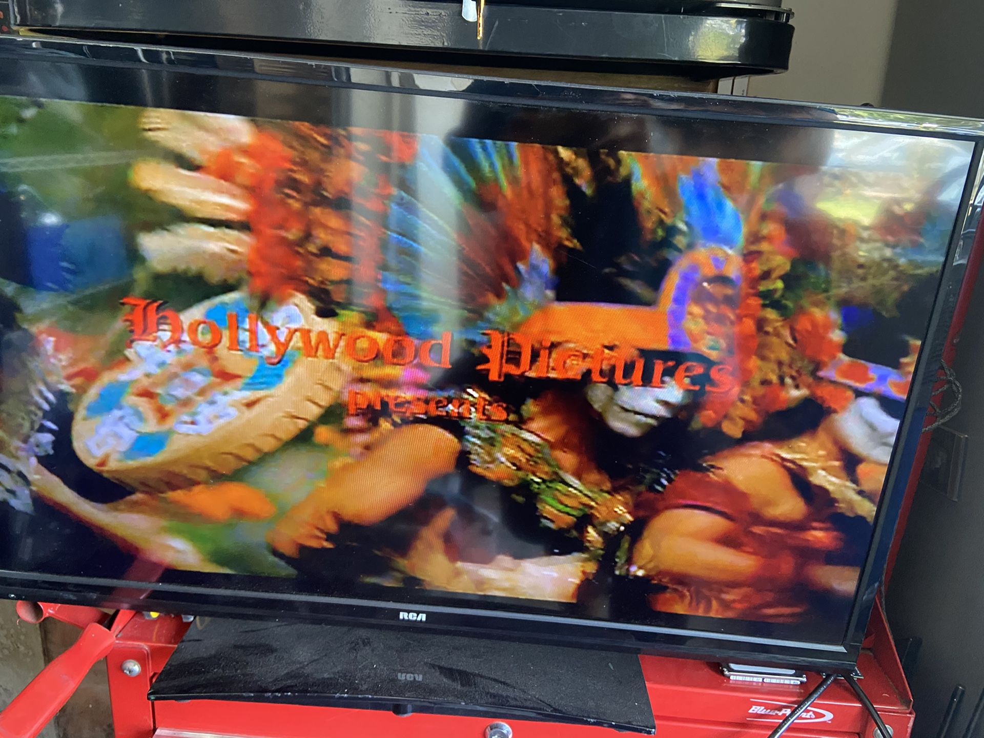 32 inch led rca tv/dvd