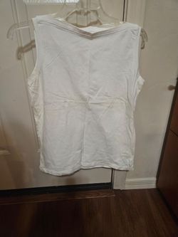 White Sleeveless Medium Tank Top Vintage