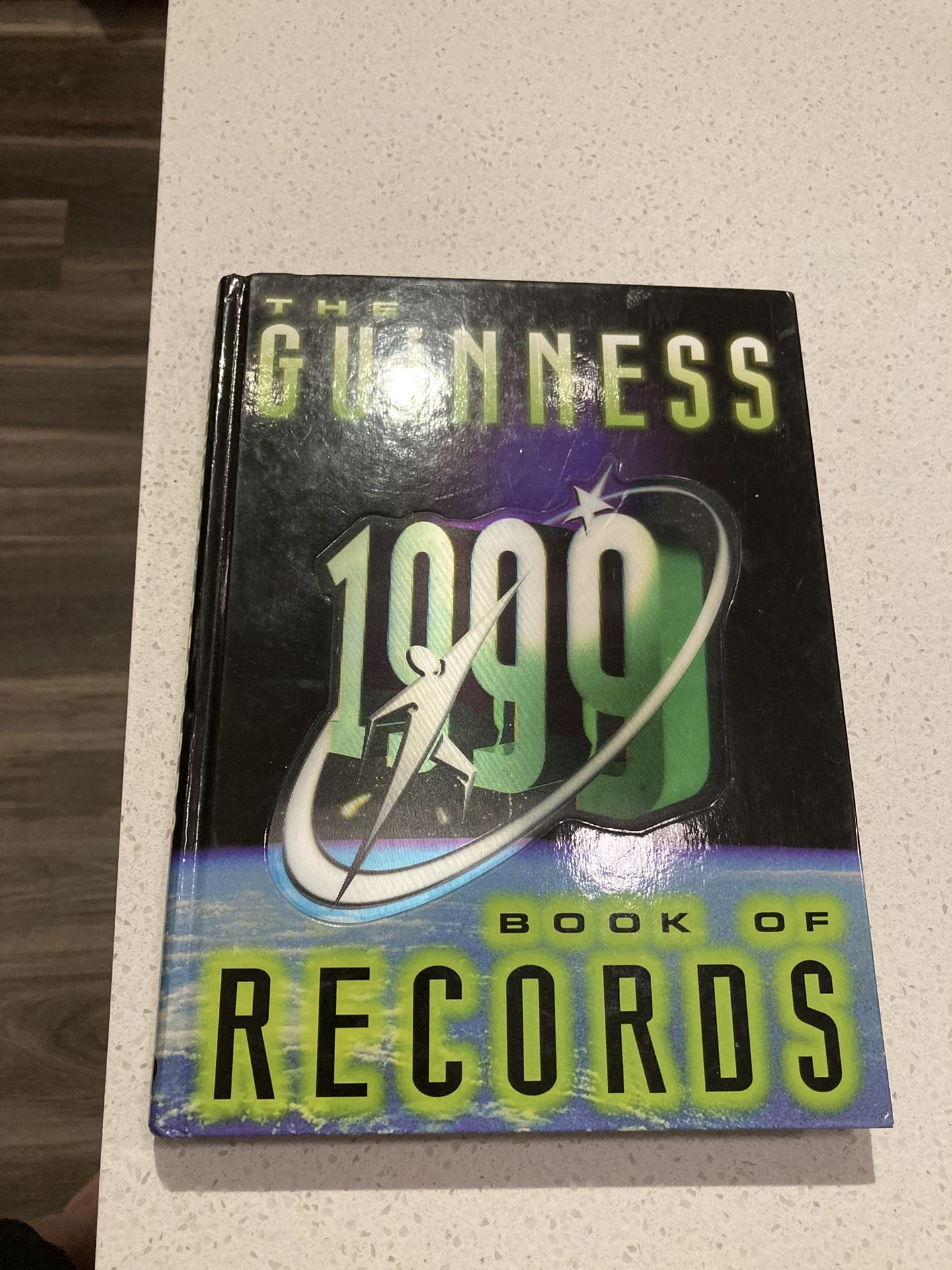 Guinness World record 1999 book