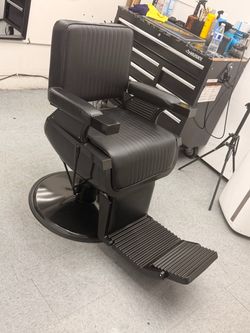 Barber chair