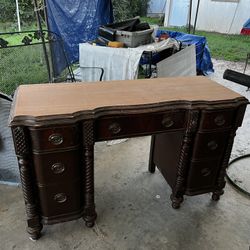 Free Vanity/Desk
