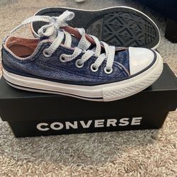 Girls Converse 