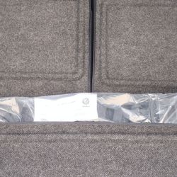 VW Volkswagen OEM Tiguan Cargo Liner Floor Mats and other accessories Brand new

