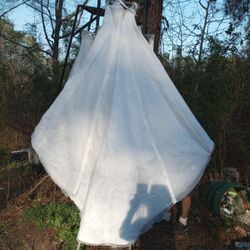 Wedding Dress With Accessories 