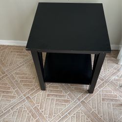 Corner Table 