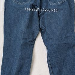 Womens Lee Riders Relaxed 22WP Petite 42x28 Denim Blue Jeans Pants 1575544 Cotton 100% 5 Pocket