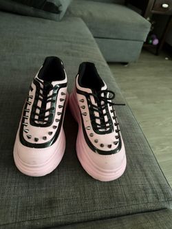 Dolls a kill shoes