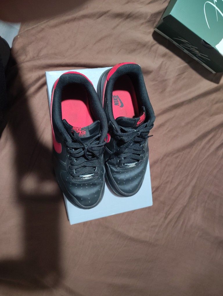 AF-1 Used Size 8 Box Og All But No Boz Paper