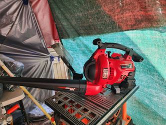 Troy-Bilt TB320BV 31cc Gas-Powered Leaf Blower / Vacuum