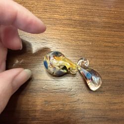 New Set of 2 Glass Pendants
