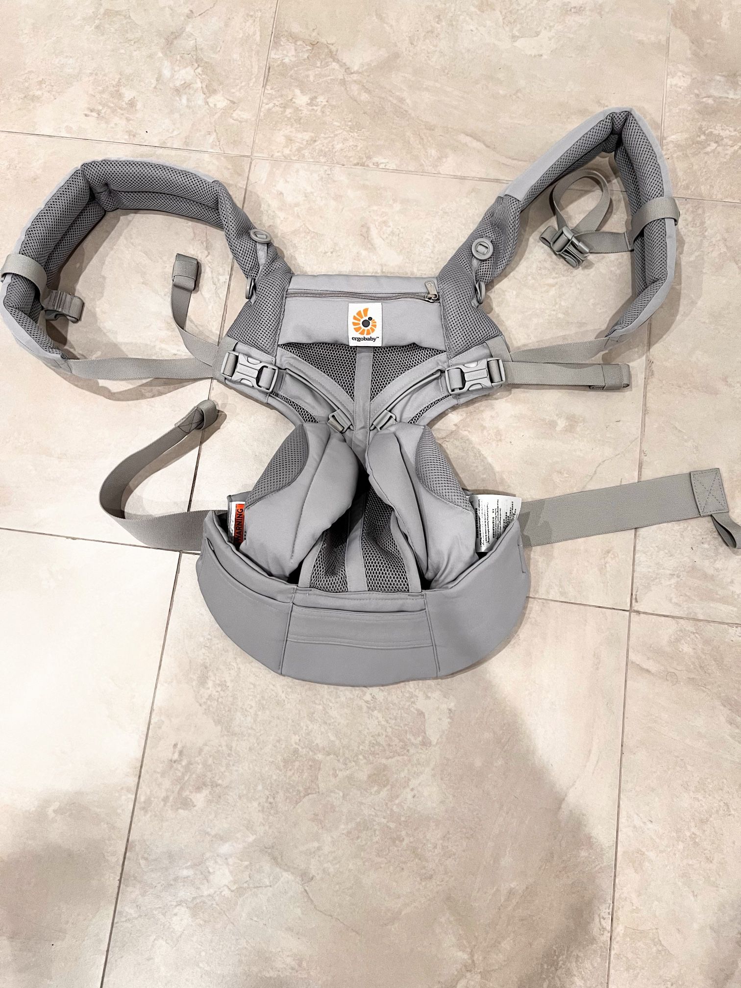 Ergobaby Omni Baby Carrier Newborn to Toddler