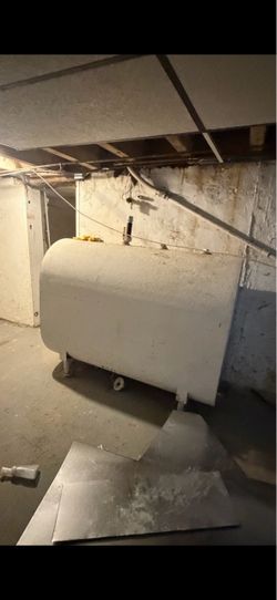 Free Heating Oil in Basement⁠