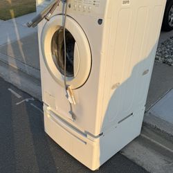 Curb Alert - Mira Mesa - Free LG Washing Machine 