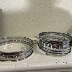 0868.   2 casserole holders