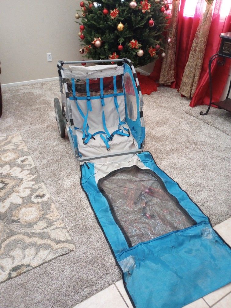 For Sale Childs Bike Trailer. Please See Pics And Read Details.