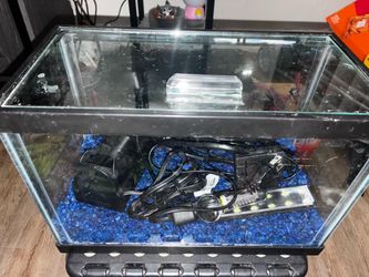 Fish tank aquarium