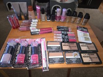 🧚NEW 39 Brand New Make Up set. So much for one price. See All Pictures.