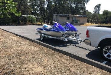 2005 Yamaha waverunner 3 Seater VX 110 Deluxe
