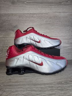Nike Shox R4 Metallic Silver Black Team Crimson HQ1988 009 Mens Size 11.5 New