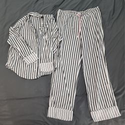Victoria's Secret PJ Set - Medium 