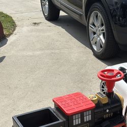 Trackless Electrical train