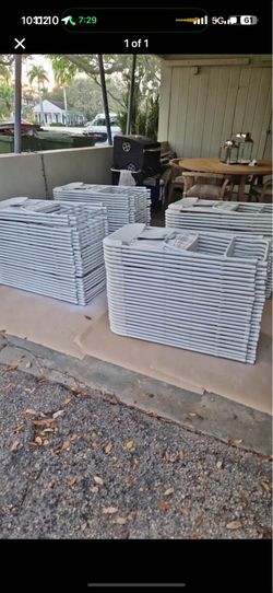 White folding chairs s,a,l,e