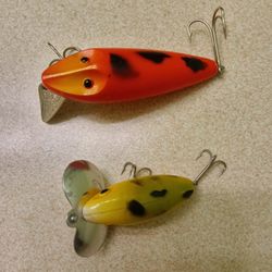 2-Vintage Lures