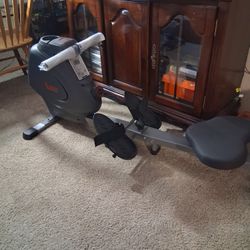 Compact Magnetic Row Machine