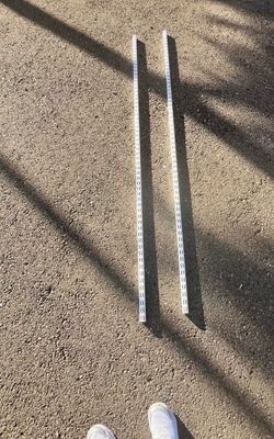 Shelf track