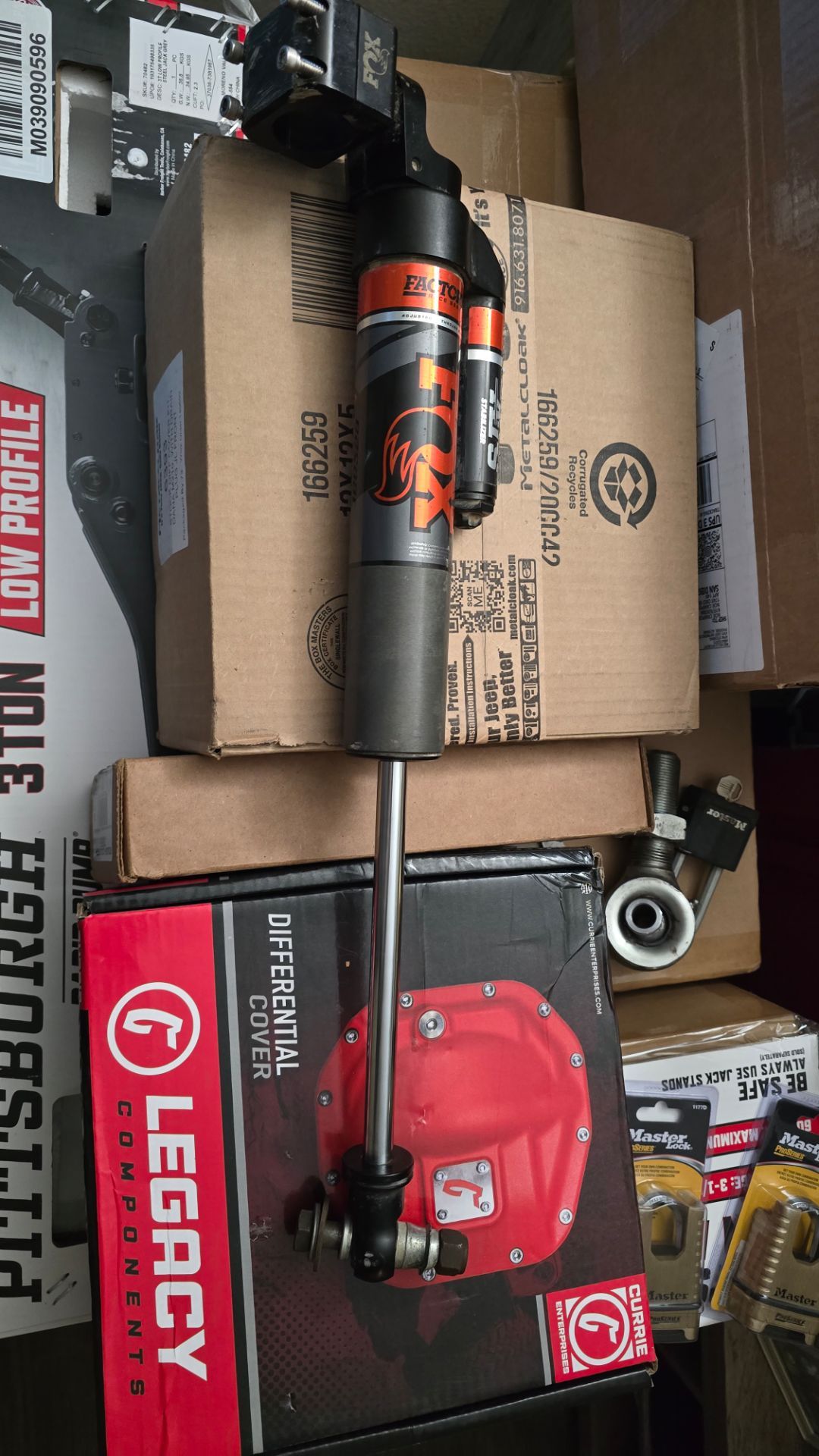 Fox steering stabilizer