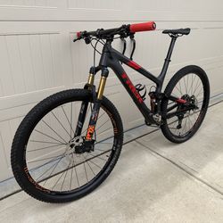 Trek Top Fuel 9.9 top of the line carbon fiber