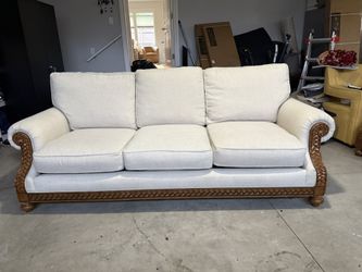 Tommy Bahama living Room Set