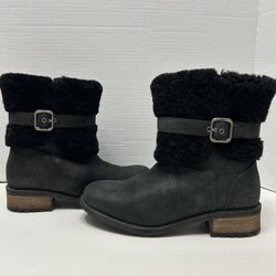 UGG Blayre II Women's Black Leather Shearling Boots Sz 8 Ankle Zip Buckle Shoes