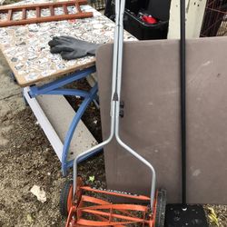 Push Lawnmower 