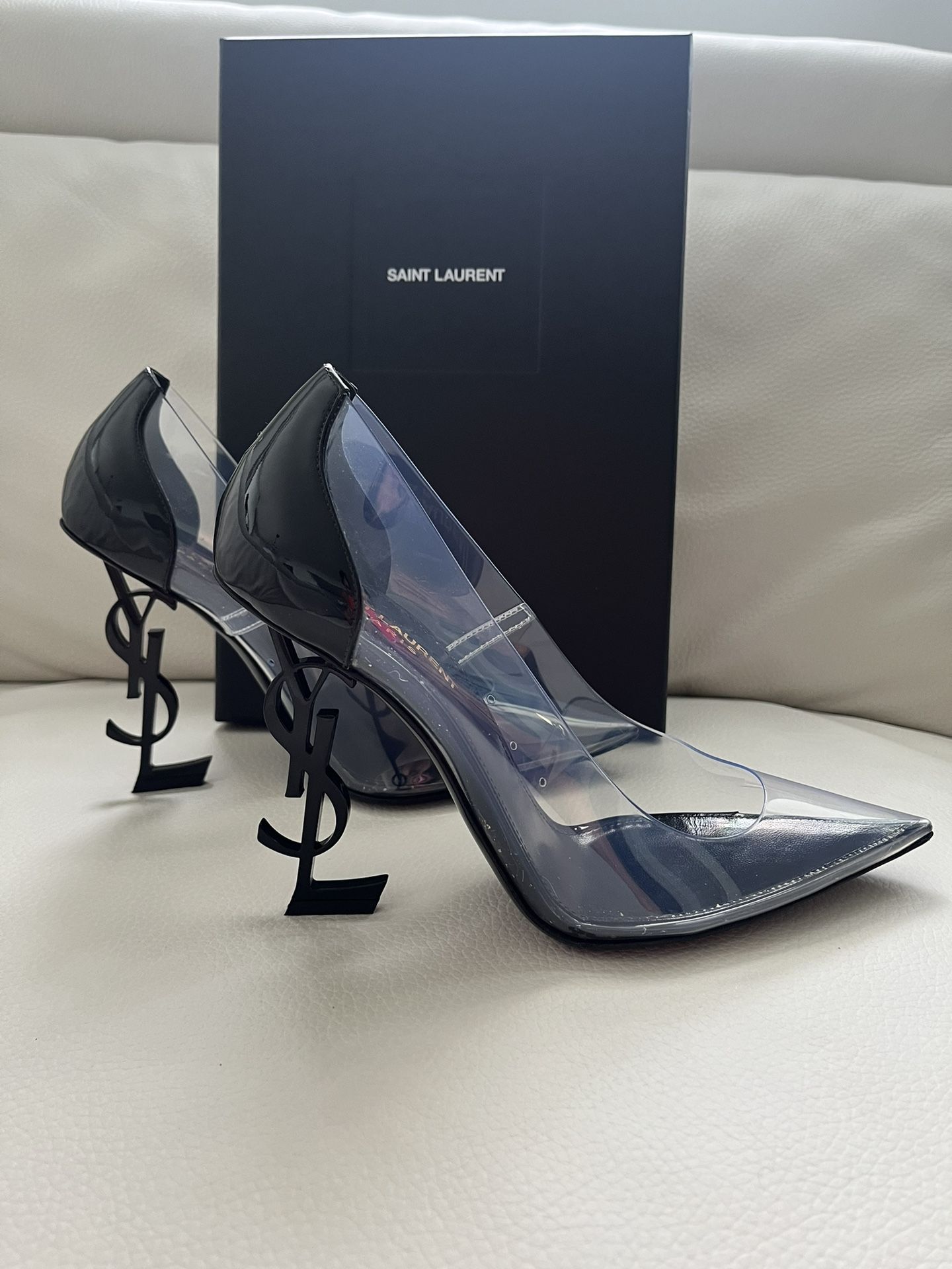 YSL Black Clear Point Toe Heel Pump Only Used Once!