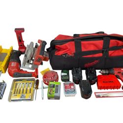 Milwaukee 18V Tool Bundle – Saws, Drill, Batteries, Bits, Screws & Bag
