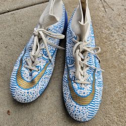 Cleats- Youth- Sz 6- $5