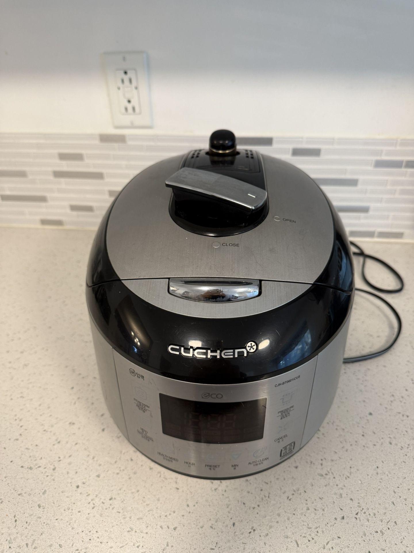 Cuchen Rice Cooker