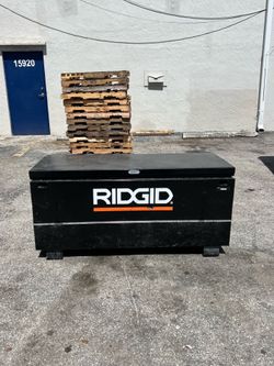 Big Ridgid Storage Chest Box