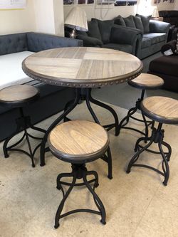 Pub Style Dining Table and Stools.. “Adjustable”