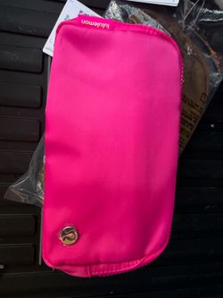 Brand new Lululemon crossbody