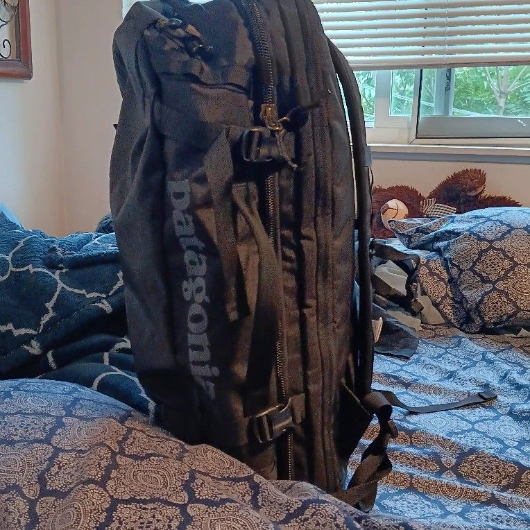Padagonia Duffle Bag/ Backpack