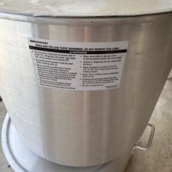 Stock pots 40  and 60 qt