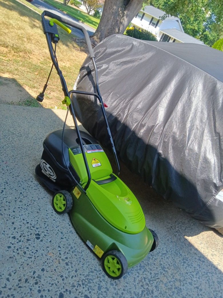 Electric Lawn Mower